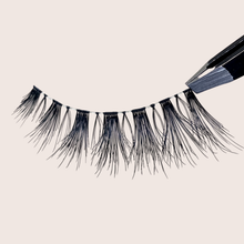 Load image into Gallery viewer, Nyra Customisable Kit